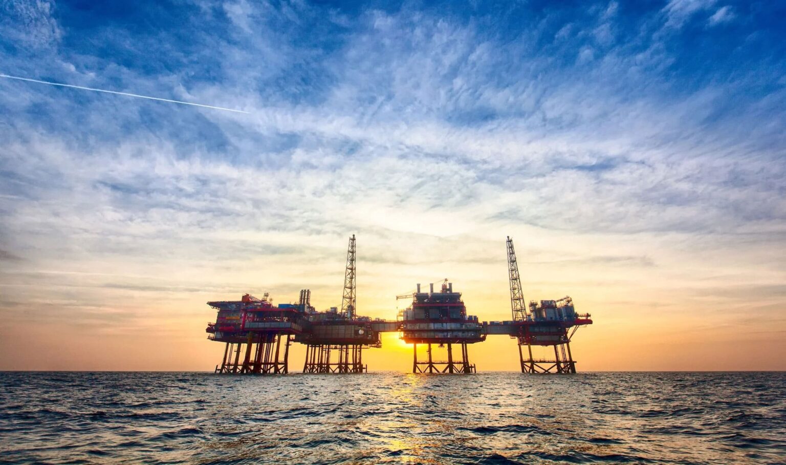 Importance of oil and gas industry RIG OFFSHORE ACADEMY blog thumbnail